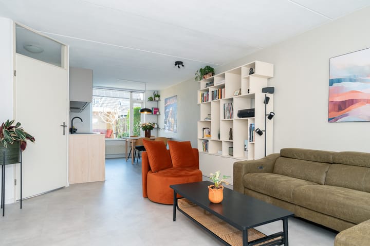 Foto 8 van Distelvlinder 30