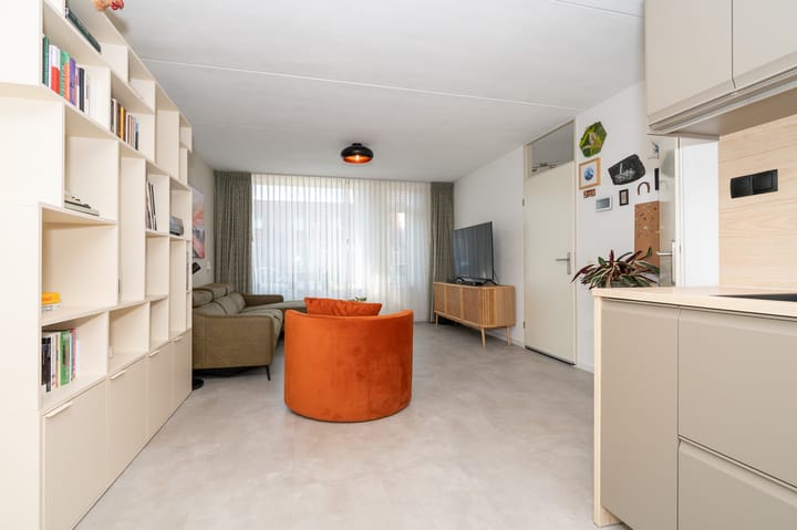 Foto 9 van Distelvlinder 30