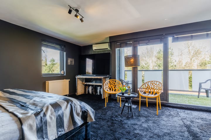 Photo 28 of Zandhagedis 38