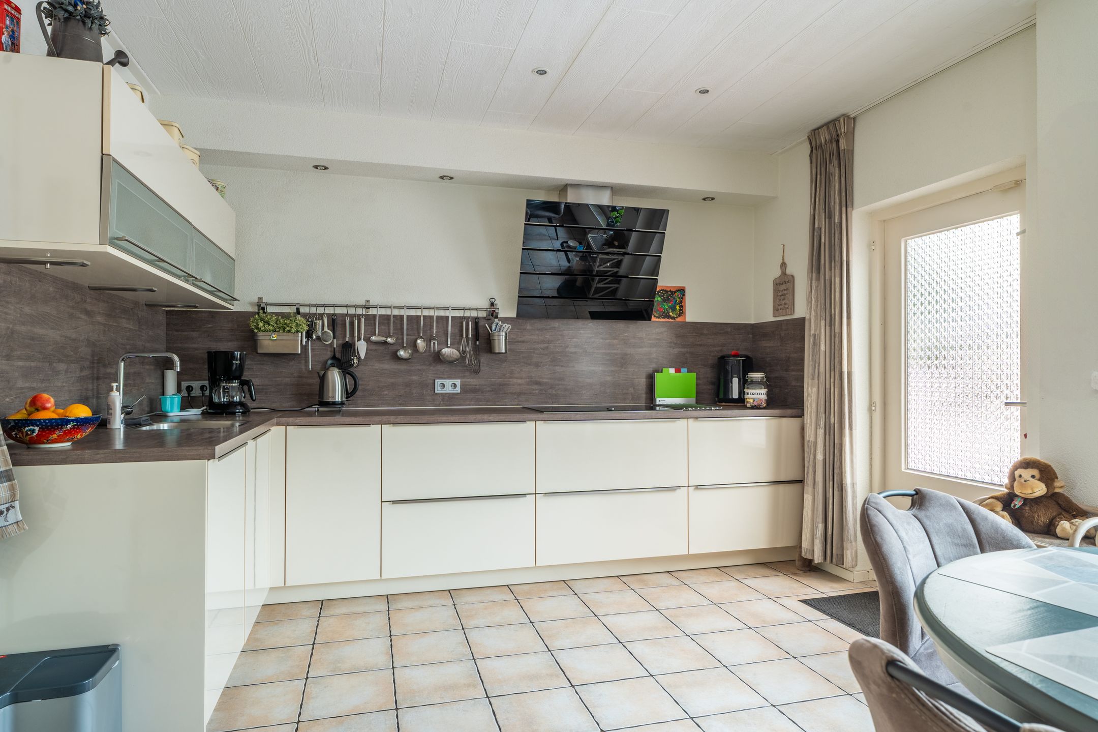 Foto 3 van Lutjeloosterweg 11