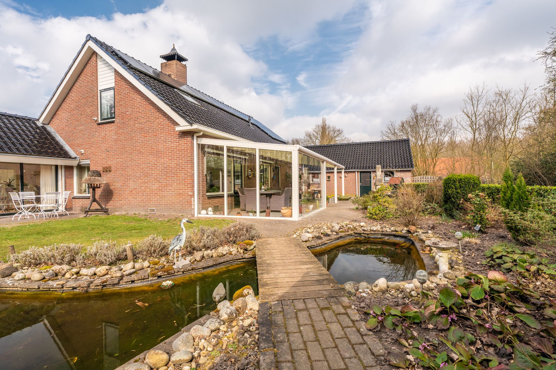 Foto 12 van Lutjeloosterweg 11