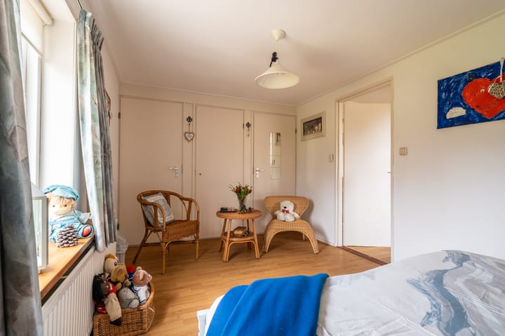 Foto 43 van Lutjeloosterweg 11