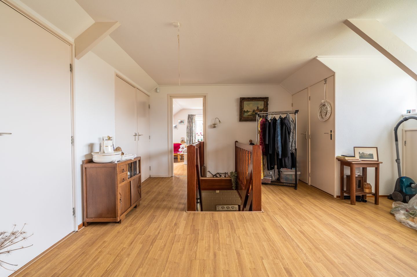 Foto 44 van Lutjeloosterweg 11