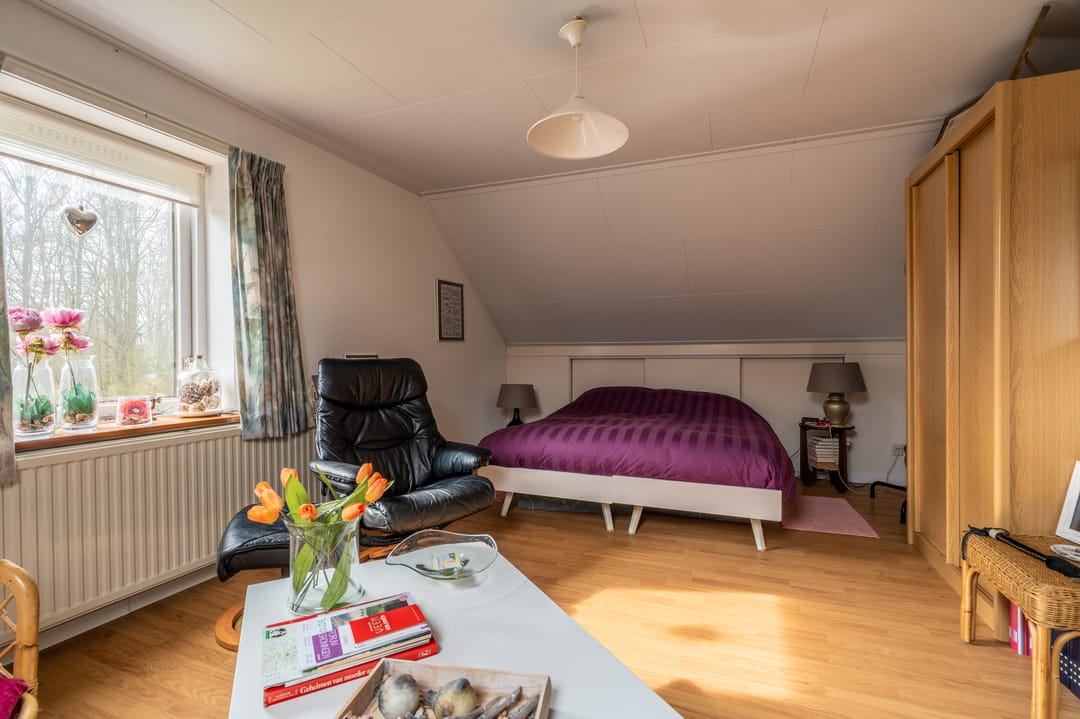 Foto 46 van Lutjeloosterweg 11