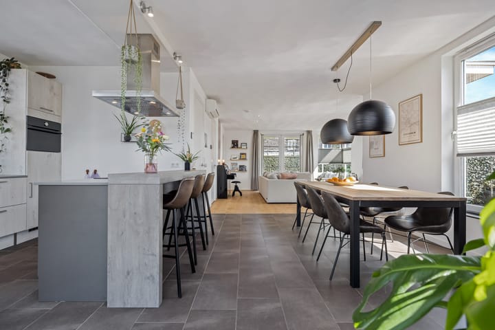 Photo 4 of Pastoor van Gestelstraat 11