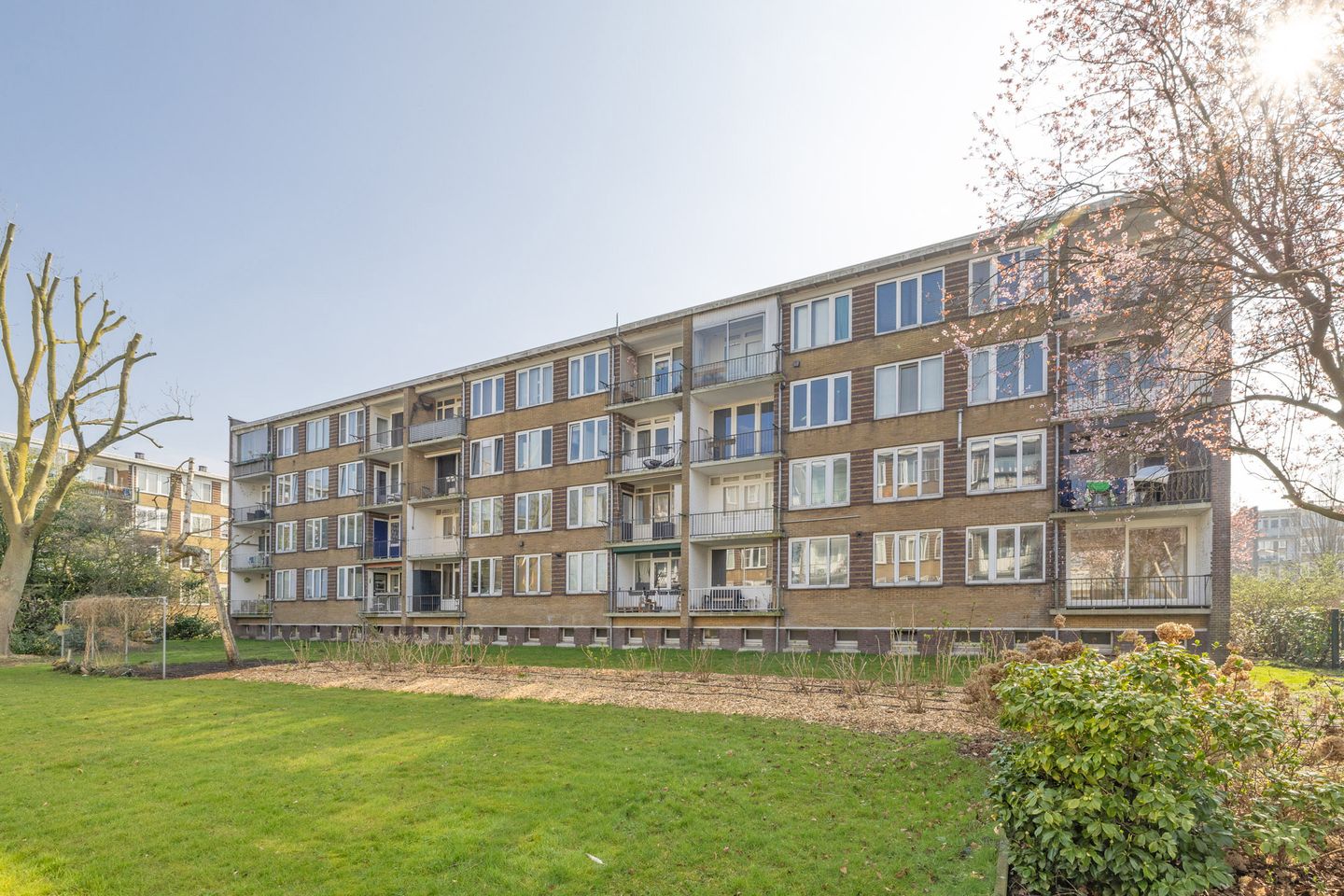 Photo 4 of Henriëtte Roland Holsthof 69