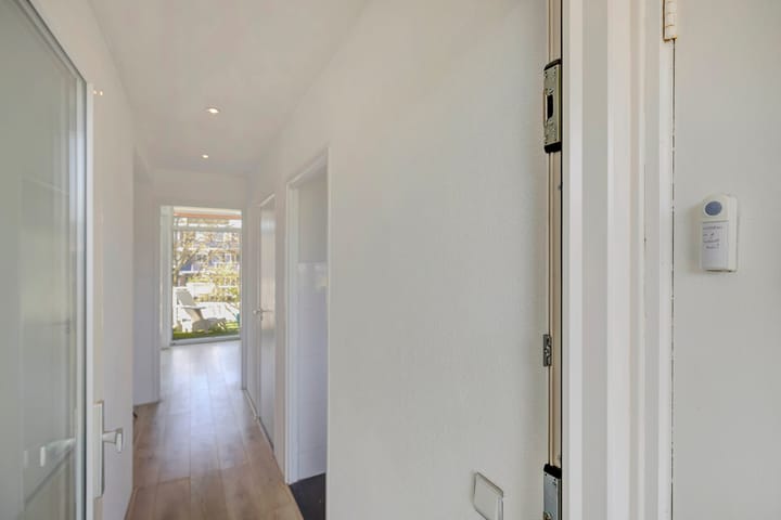 Photo 7 of Reviusstraat 32