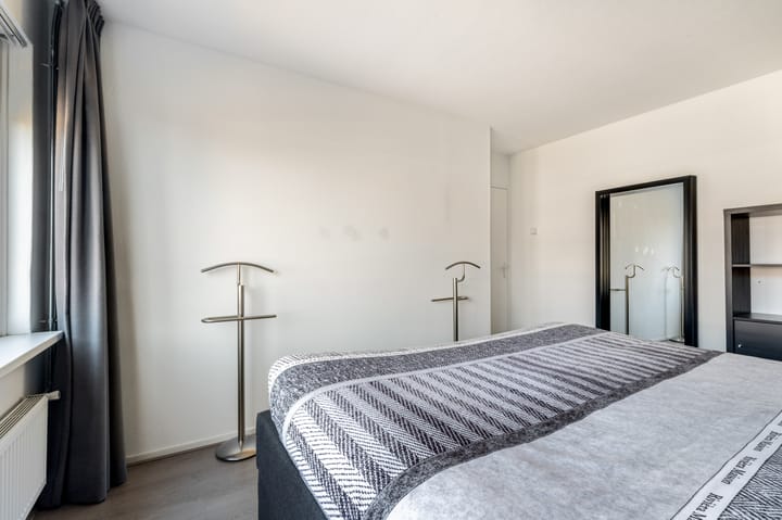 Foto 12 van Jean Monnetstraat 62