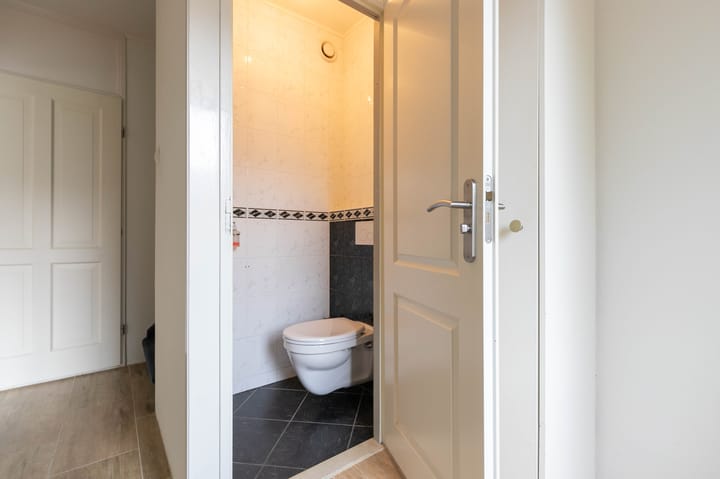 Foto 10 van van Alcmaerlaan 21