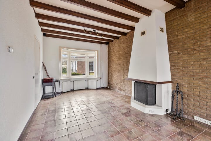 Photo 10 of Orthen 188-D