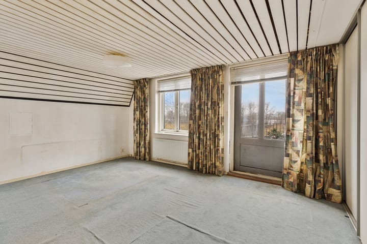 Photo 17 of Orthen 188-D