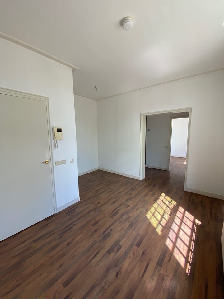 Photo 5 of Nieuwmarkt 38-D