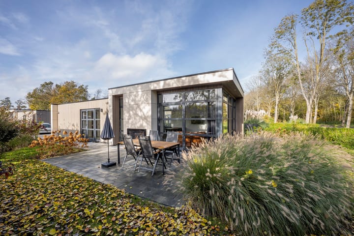 Buitenhuizerweg 2-461 main image