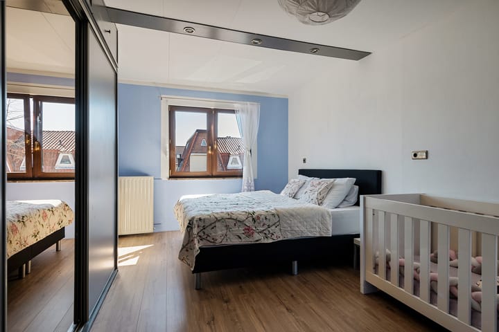 Photo 11 of Wijkerstraatweg 261