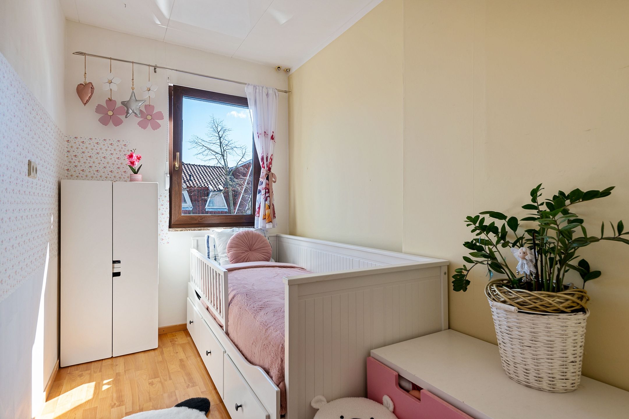 Photo 15 of Wijkerstraatweg 261