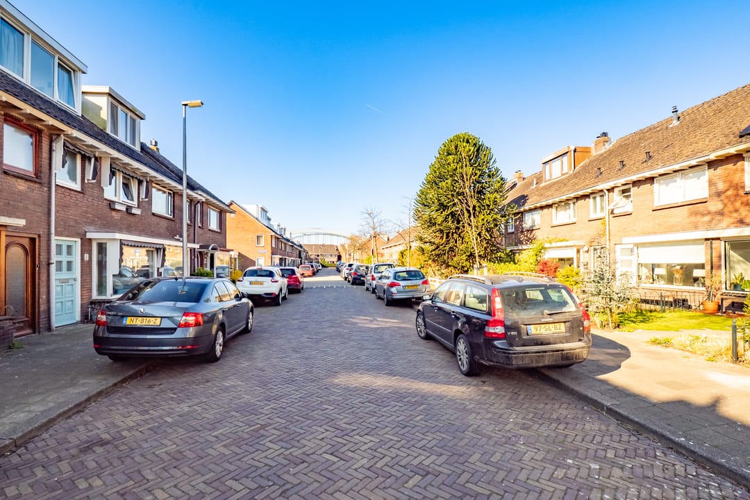 Photo 41 of F. Koolhovenstraat 46