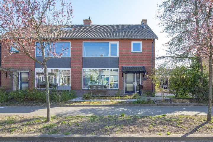 Foto 5 van Van Hogendorplaan 23