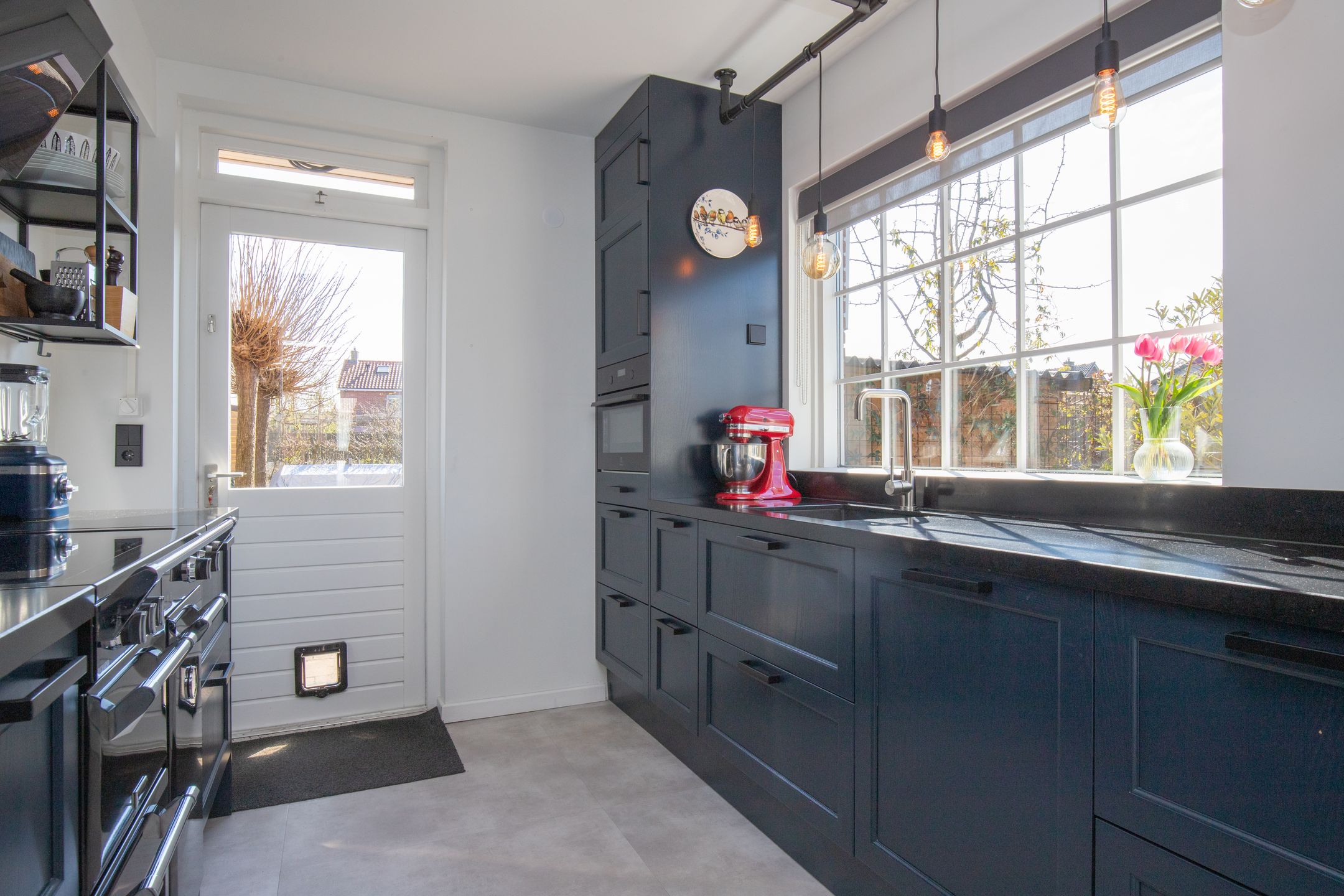 Foto 3 van Van Hogendorplaan 23