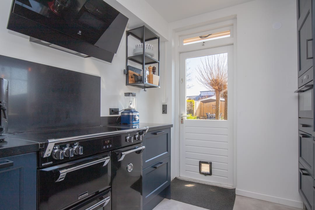 Foto 17 van Van Hogendorplaan 23