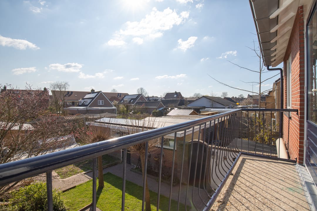 Foto 23 van Van Hogendorplaan 23