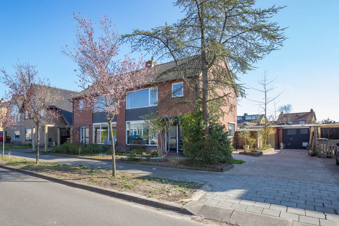 Foto 43 van Van Hogendorplaan 23