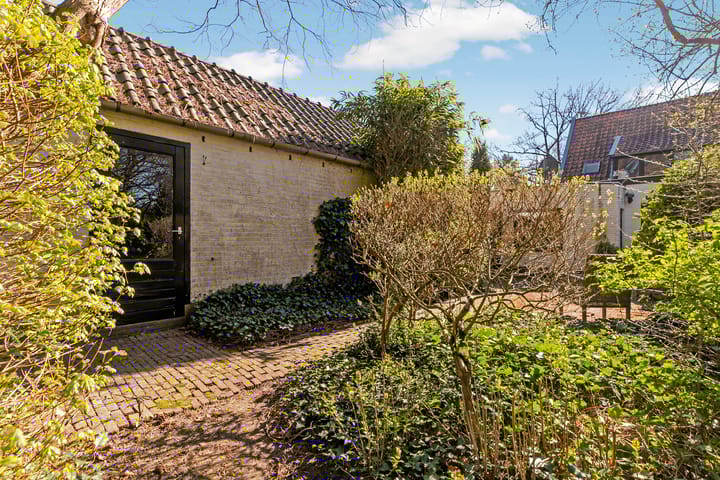 Photo 33 of Welgelegenlaan 77