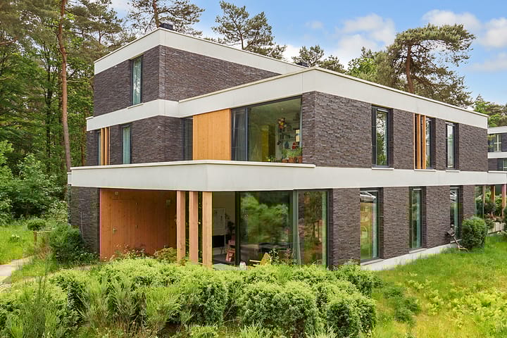 Photo 1 of Prinses Catharina Amalialaan 135