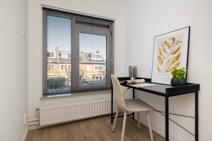 Photo 11 of Johan Wagenaarkade 21-BS