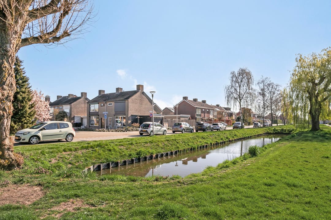 Foto 47 van Pieter van Botlantlaan 4