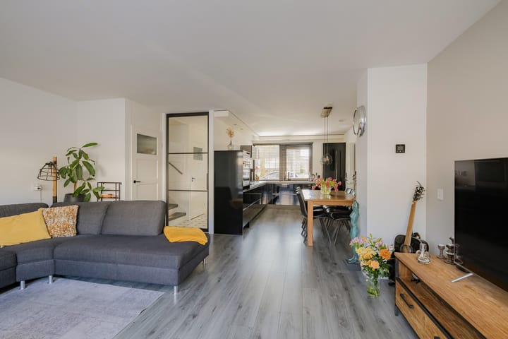 Foto 9 van Dammersboog 36