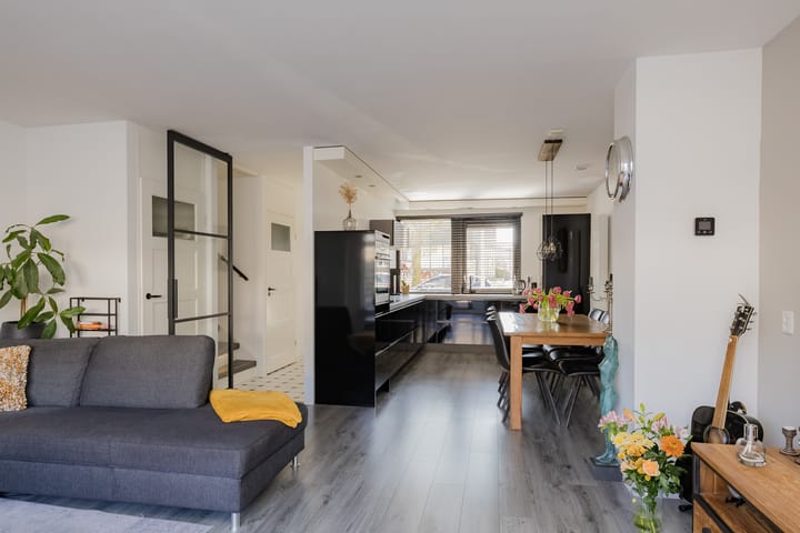 Foto 12 van Dammersboog 36