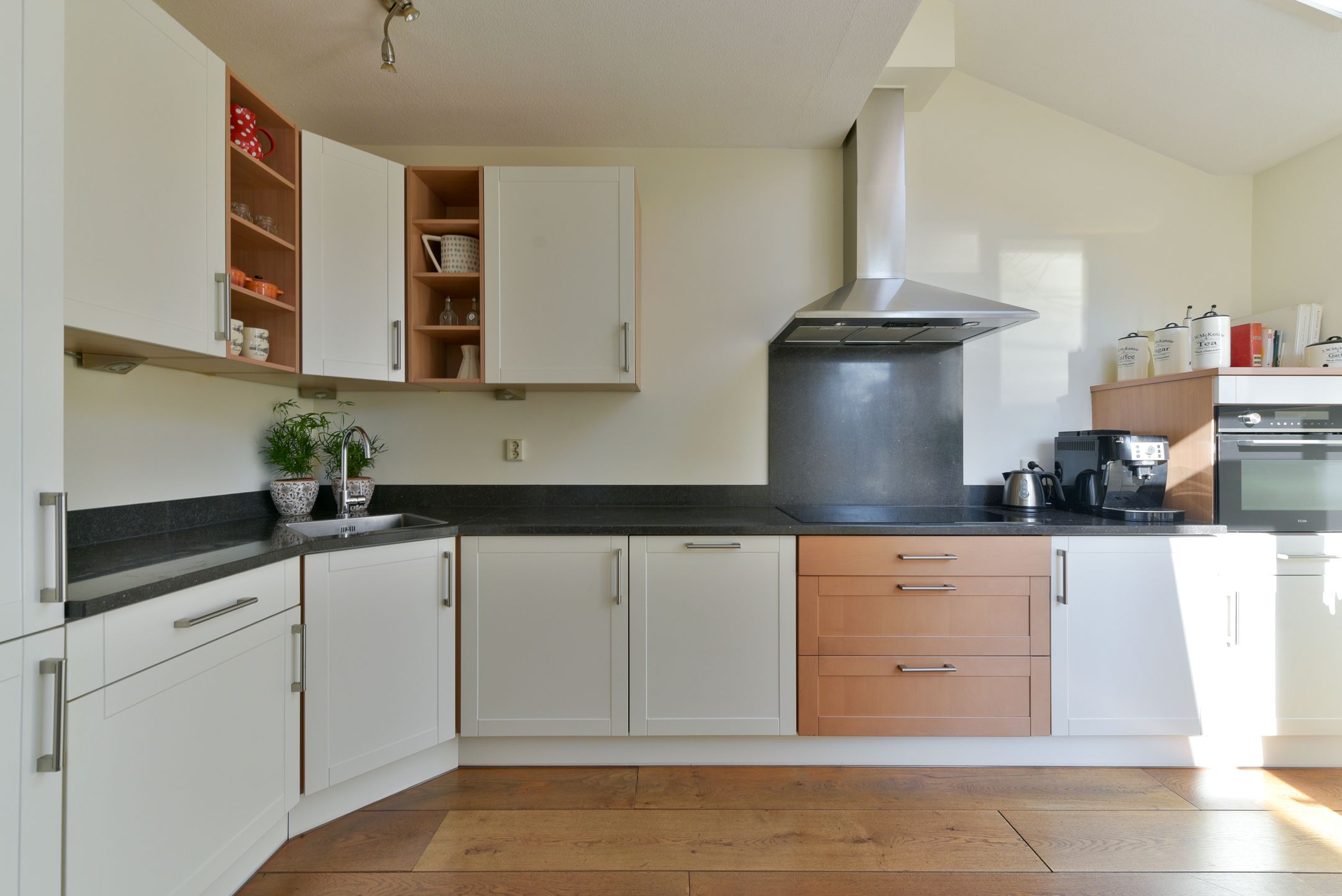 Foto 12 van Crosestein 3122