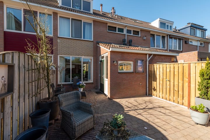 Foto 15 van Crosestein 3122