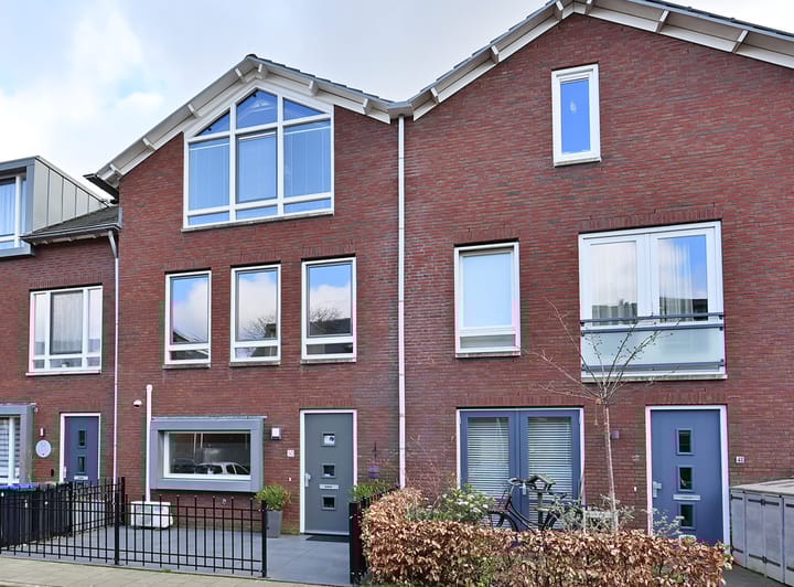 Foto 1 van Vuurvlindermeent 50