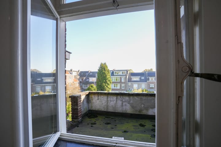 Foto 19 van Joseph Hollmanstraat 11-A