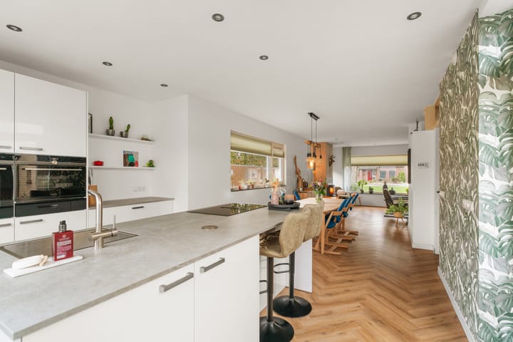 Foto 3 van Roncallistraat 38