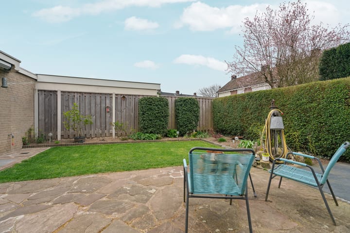 Foto 29 van Roncallistraat 38