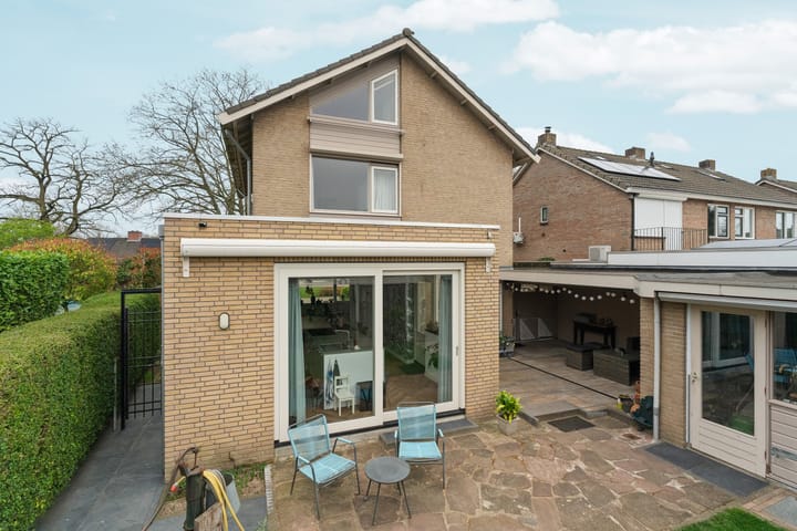 Foto 36 van Roncallistraat 38