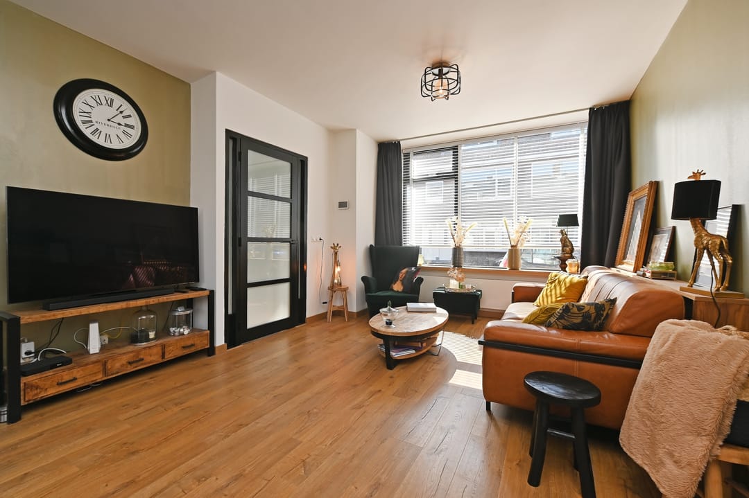 Foto 8 van Zestienhovensekade 411