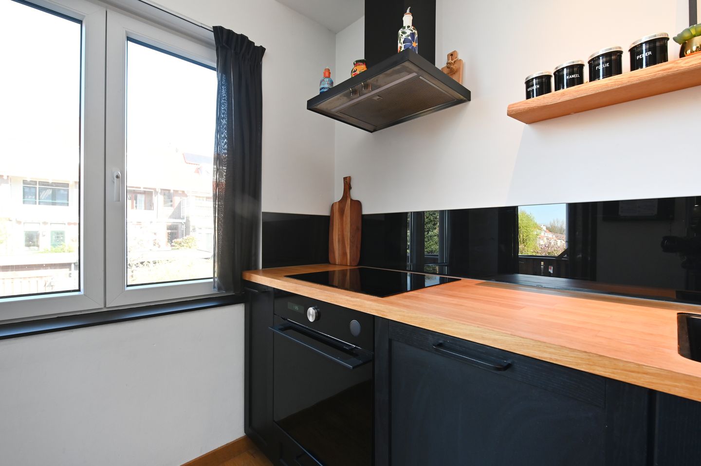 Foto 14 van Zestienhovensekade 411