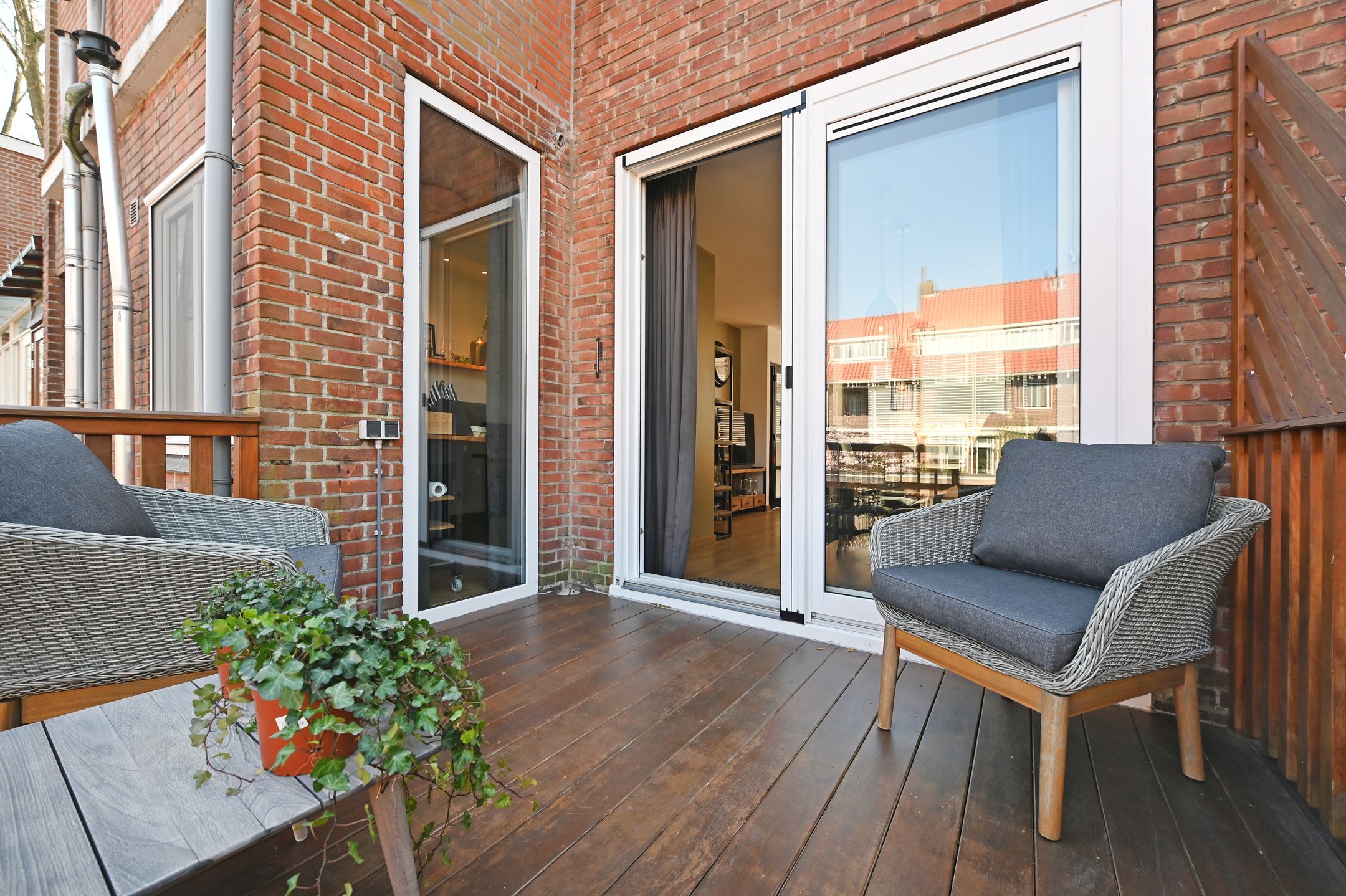 Foto 36 van Zestienhovensekade 411