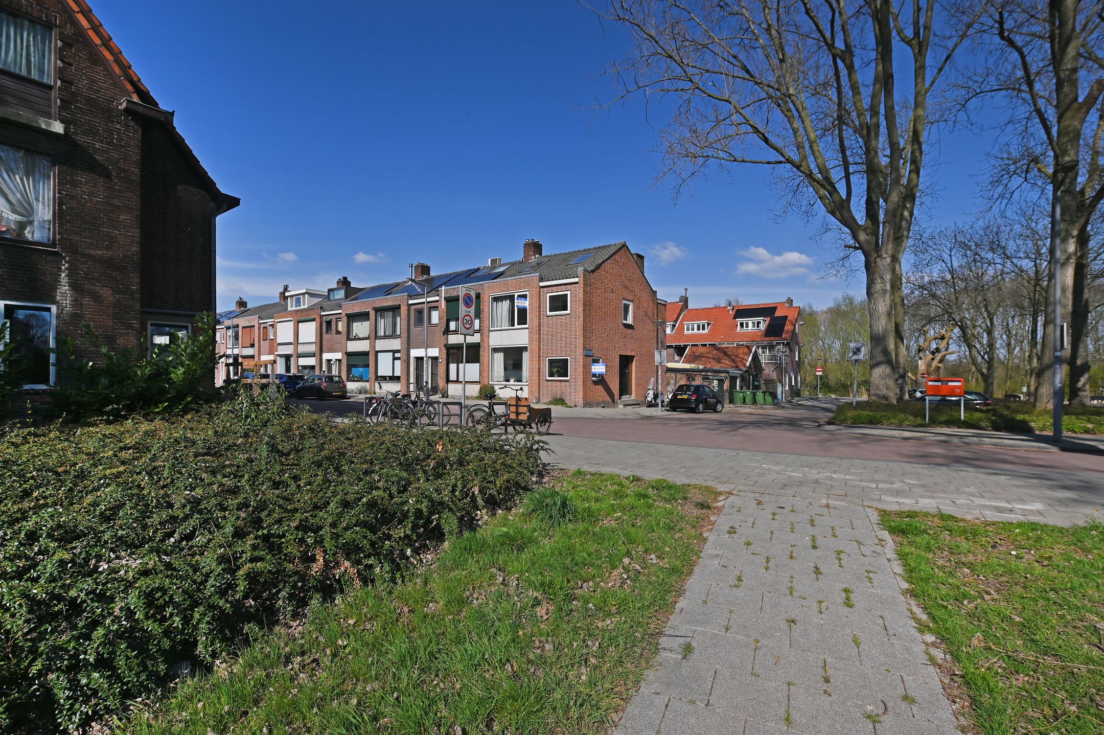 Foto 45 van Zestienhovensekade 411