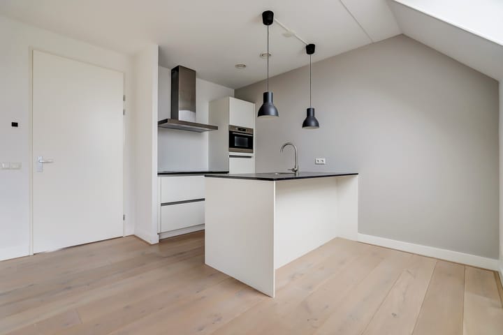 Foto 11 van Stationsstraat 14-B