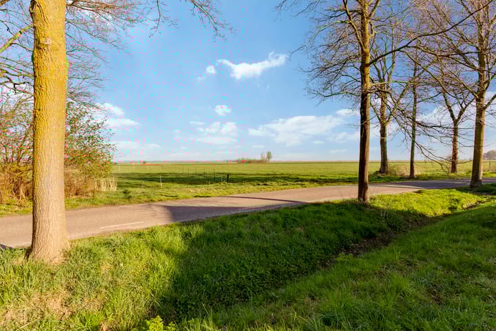 Foto 44 van Schokkerstraat 129