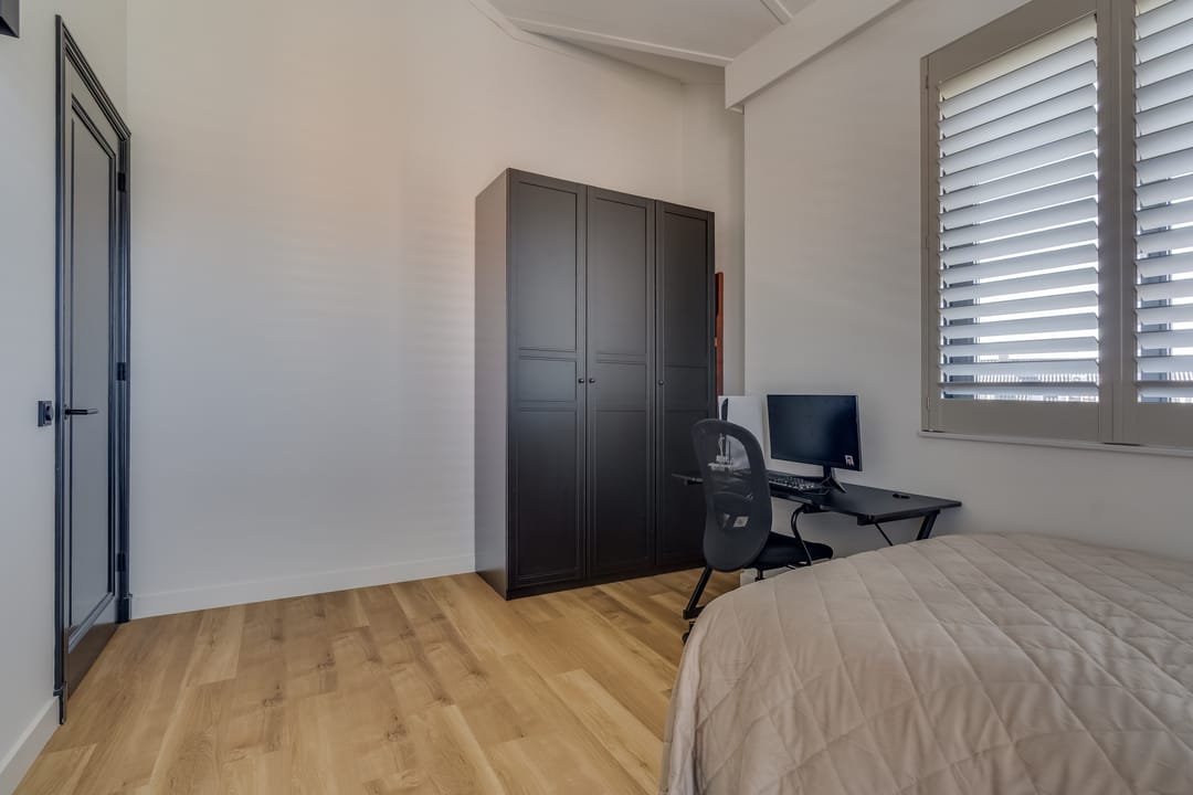 Foto 32 van Cella Gallia 64