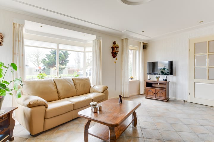 Photo 12 of Wijzend 62