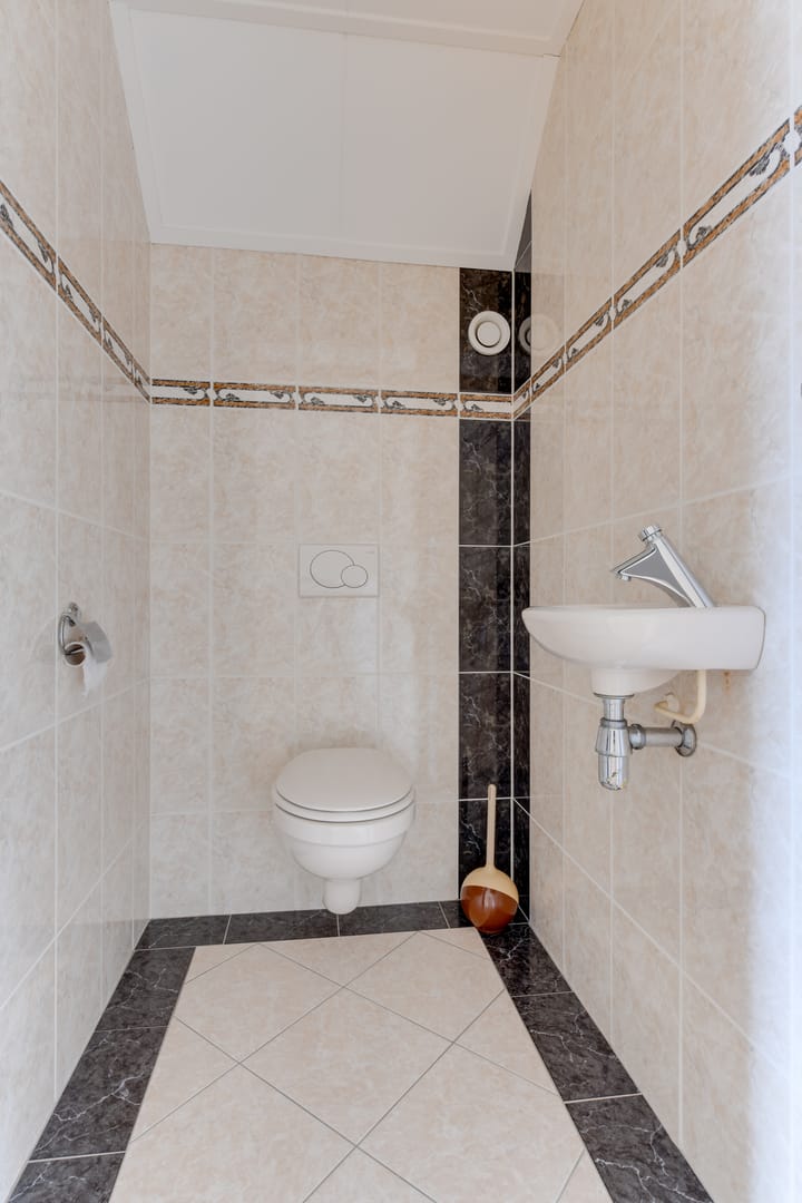 Photo 37 of Wijzend 62