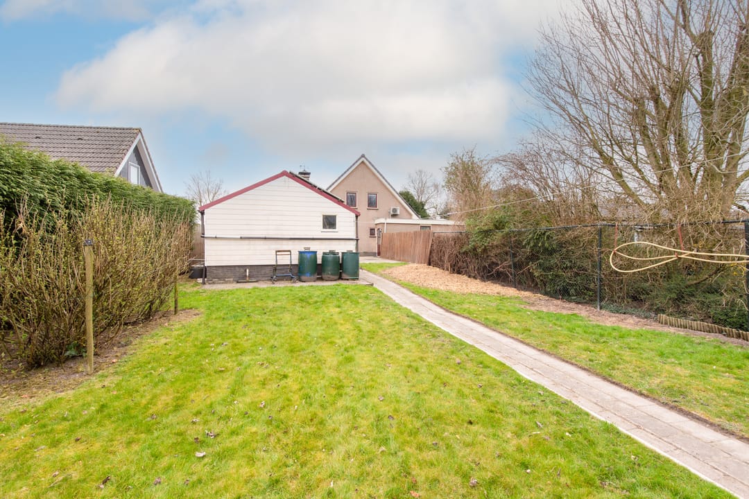 Photo 43 of Wijzend 62