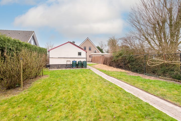 Photo 43 of Wijzend 62