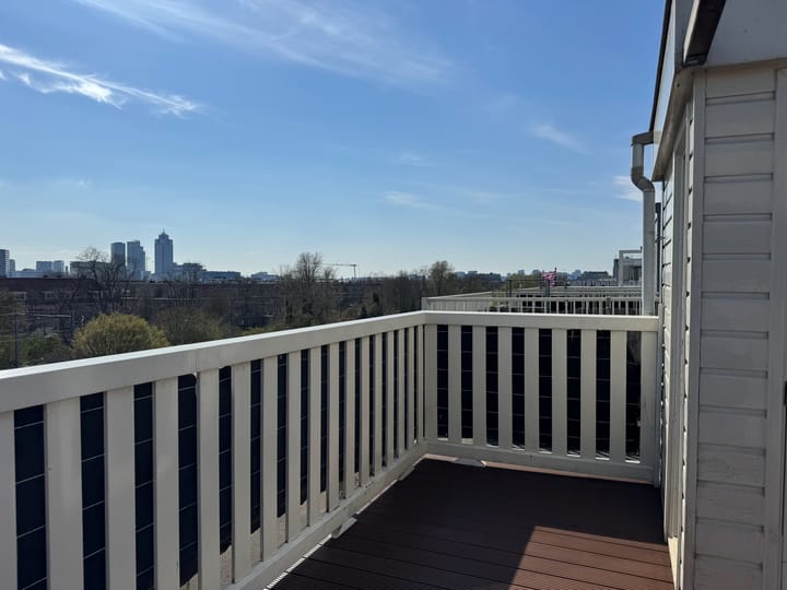 Photo 24 of Vrolikstraat 262-4